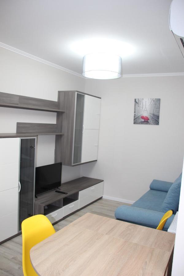 Lowcost Tryp Διαμέρισμα Oradea Εξωτερικό φωτογραφία