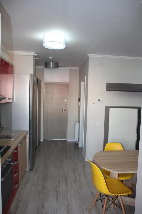 Lowcost Tryp Διαμέρισμα Oradea Εξωτερικό φωτογραφία